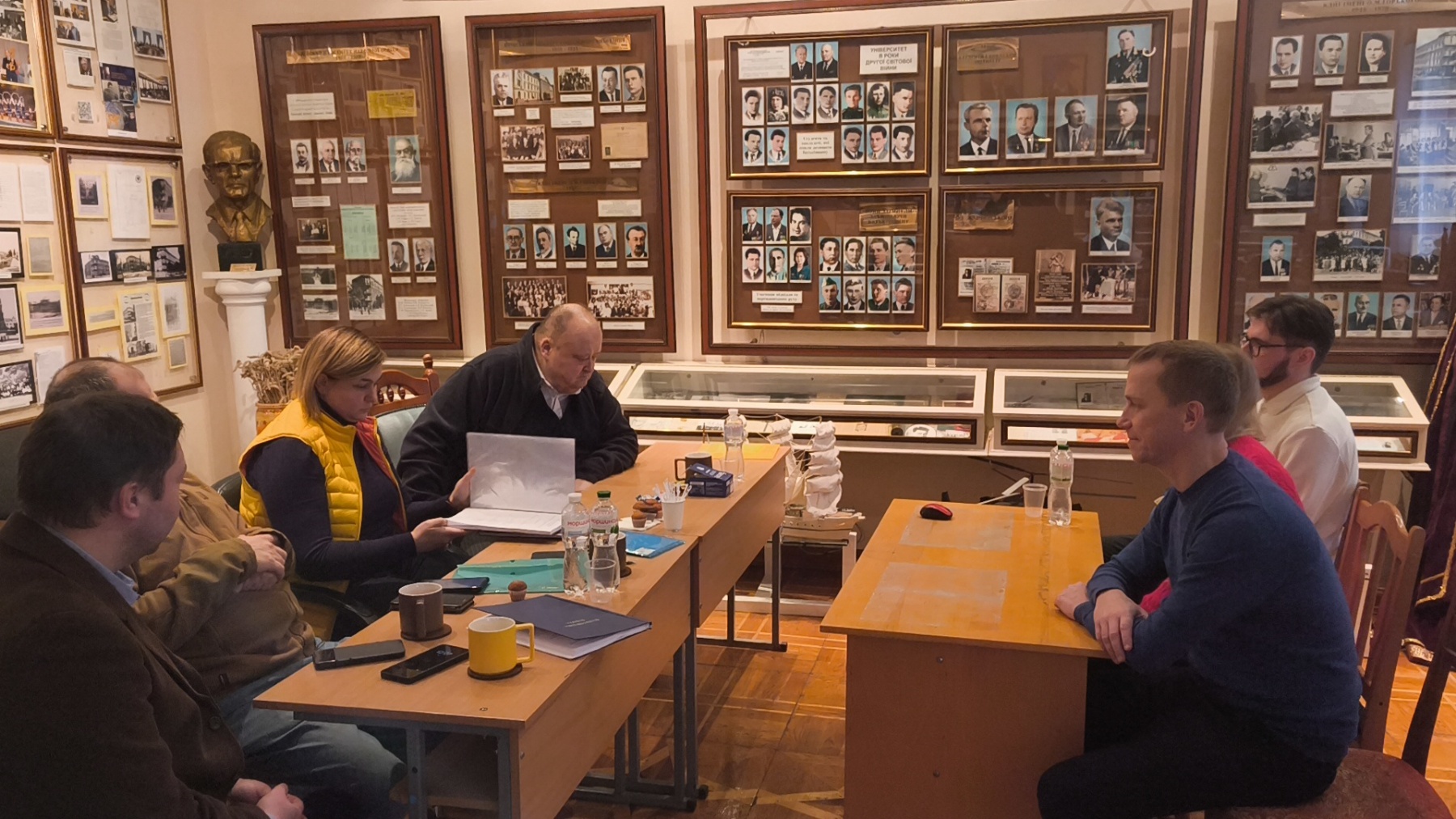 robota derzhavnoyi komisiyi relihiyeznavstva Larysa Vladychenko Viktor Bondarenko Yuriy Chornomoretsʹ