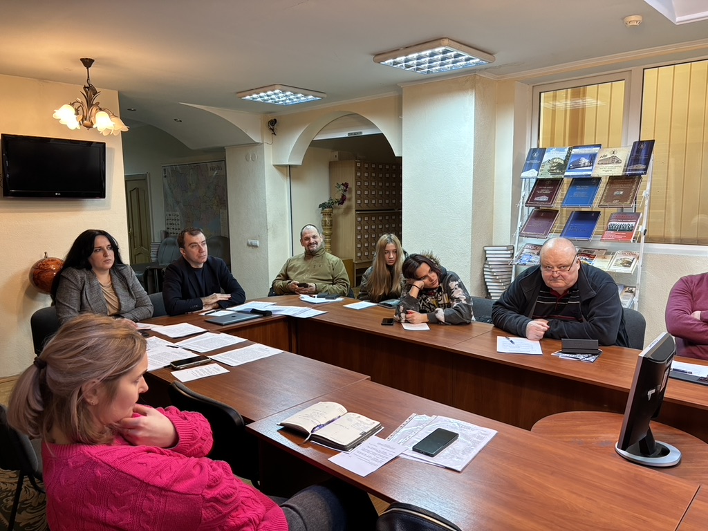 ZAsidanniya Vchenoyi rady instytutu pid kerivnytstvom holovy Serhiya Rusakova